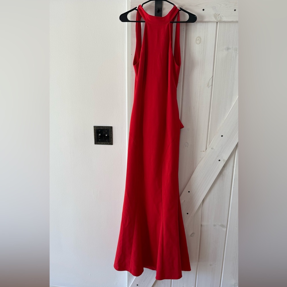 Jarlo London Vibrant Red dress bow detail back